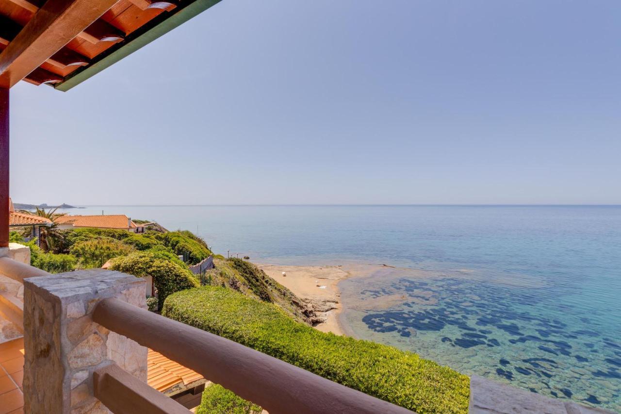 Вилла La Terrazza Sul Mare Магомадас Экстерьер фото